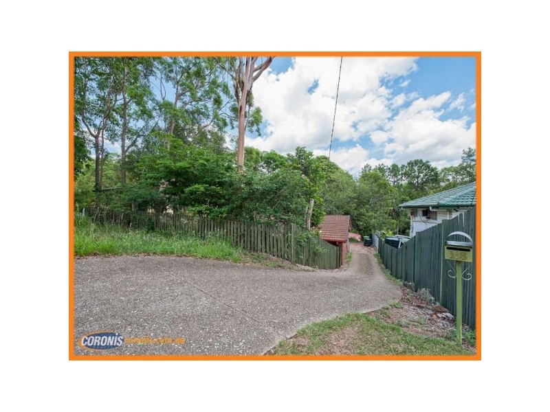 108 Plucks Road, Arana Hills QLD 4054