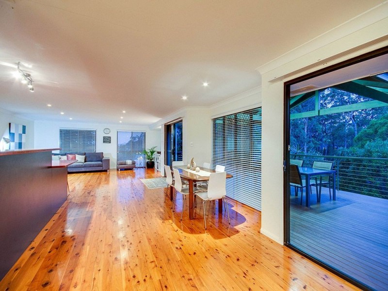 40 Rothschild Street, Eatons Hill QLD 4037