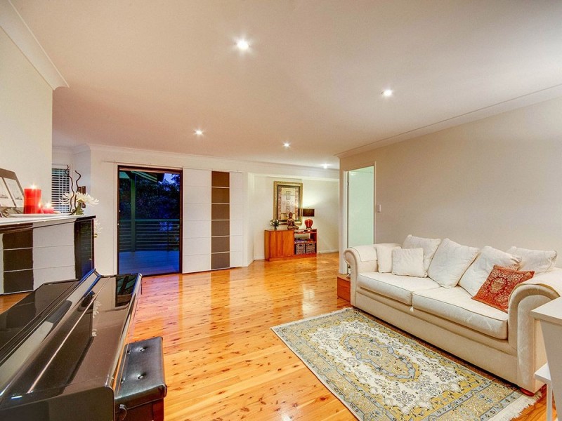 40 Rothschild Street, Eatons Hill QLD 4037