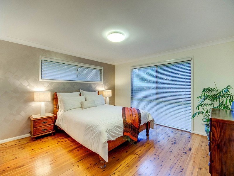 40 Rothschild Street, Eatons Hill QLD 4037