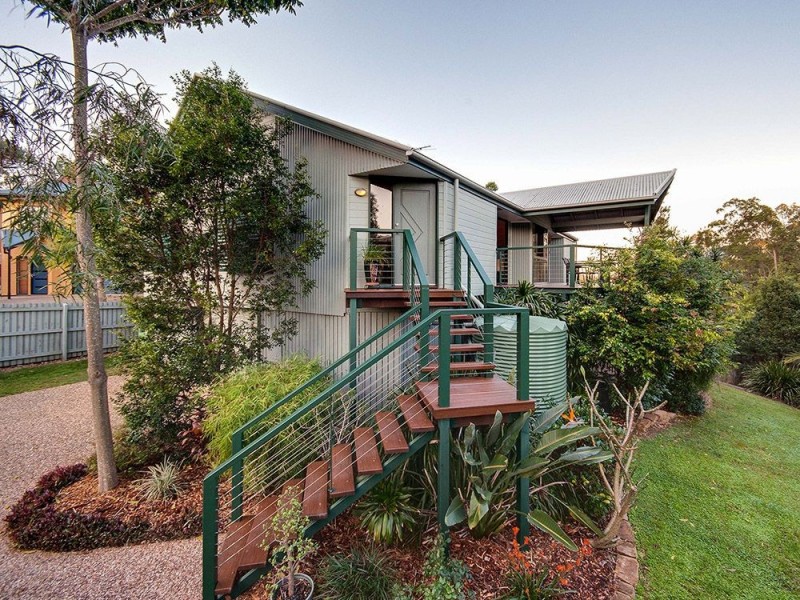 40 Rothschild Street, Eatons Hill QLD 4037