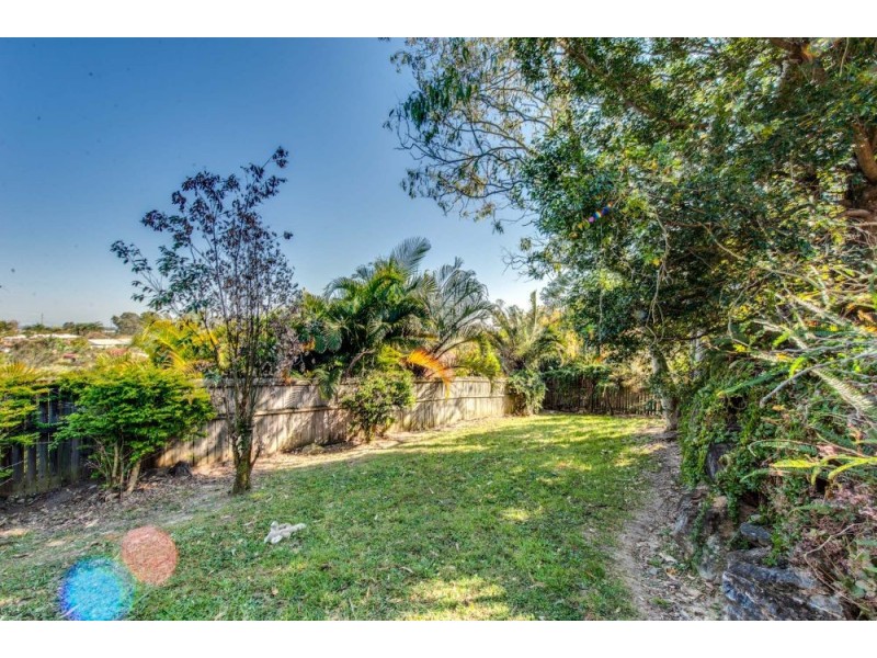 19 Overland Drive, Edens Landing QLD 4207