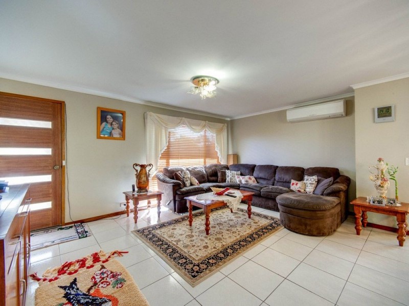 1 Carron Court, Runcorn QLD 4113