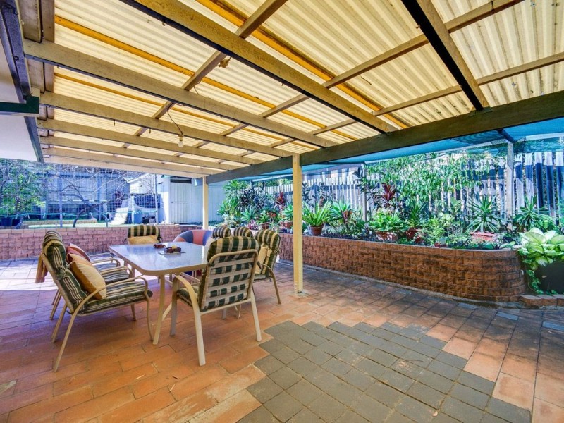 1 Carron Court, Runcorn QLD 4113