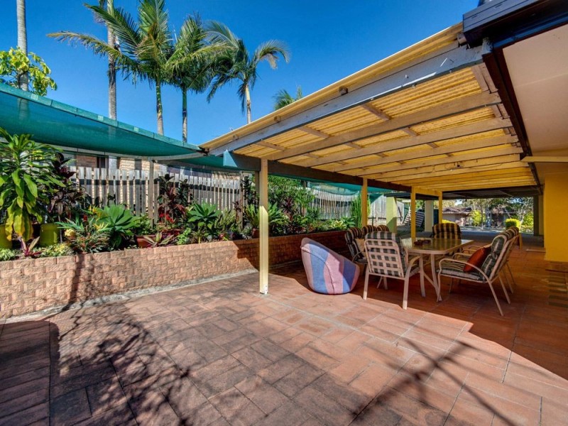 1 Carron Court, Runcorn QLD 4113