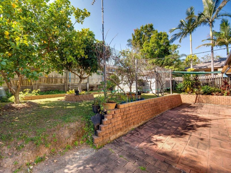 1 Carron Court, Runcorn QLD 4113