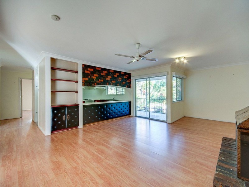 25 Fairway Outlook, Arana Hills QLD 4054