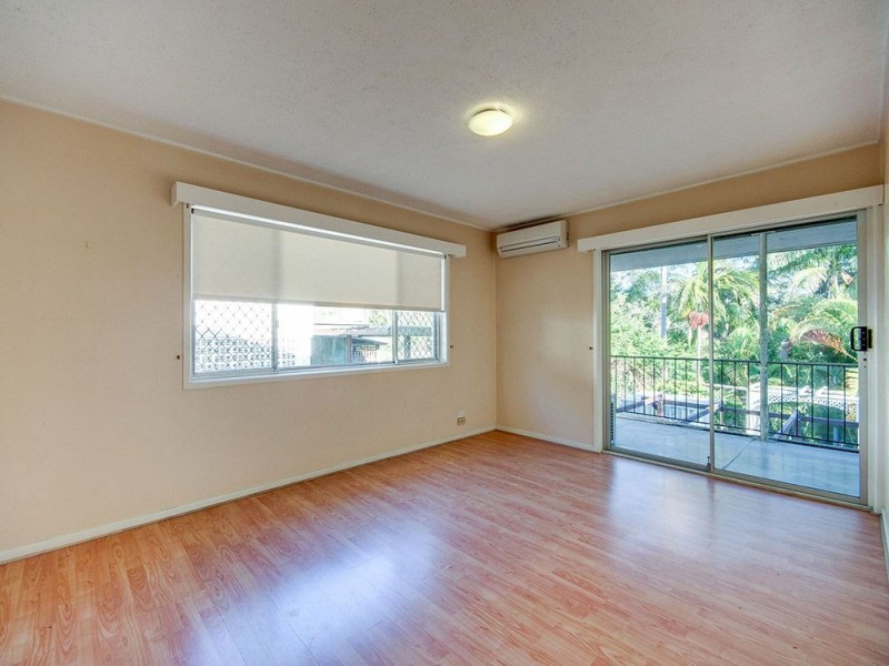 25 Fairway Outlook, Arana Hills QLD 4054