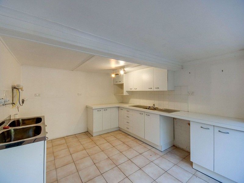 25 Fairway Outlook, Arana Hills QLD 4054