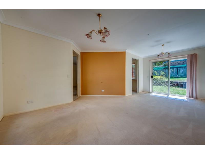 42 Settlers Circuit, Forest Lake QLD 4078
