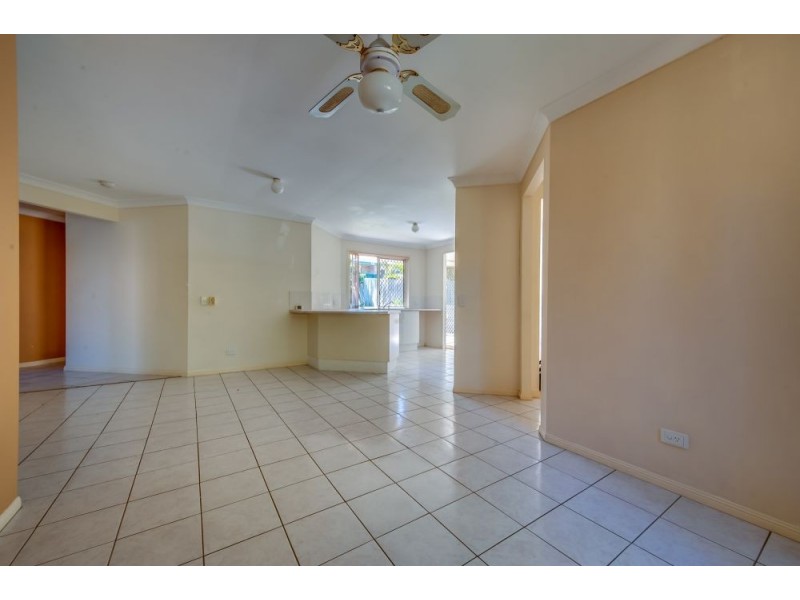42 Settlers Circuit, Forest Lake QLD 4078