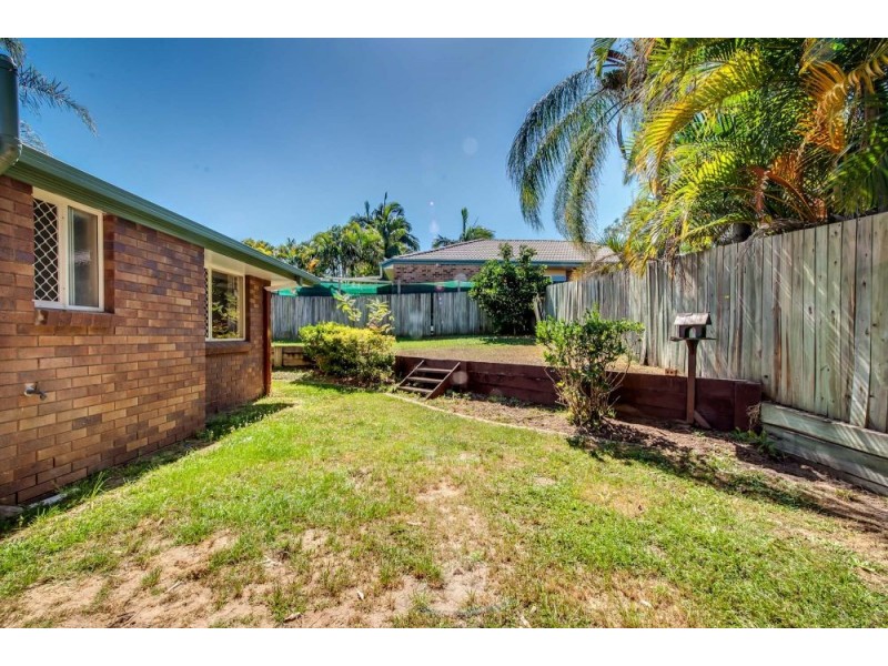 42 Settlers Circuit, Forest Lake QLD 4078
