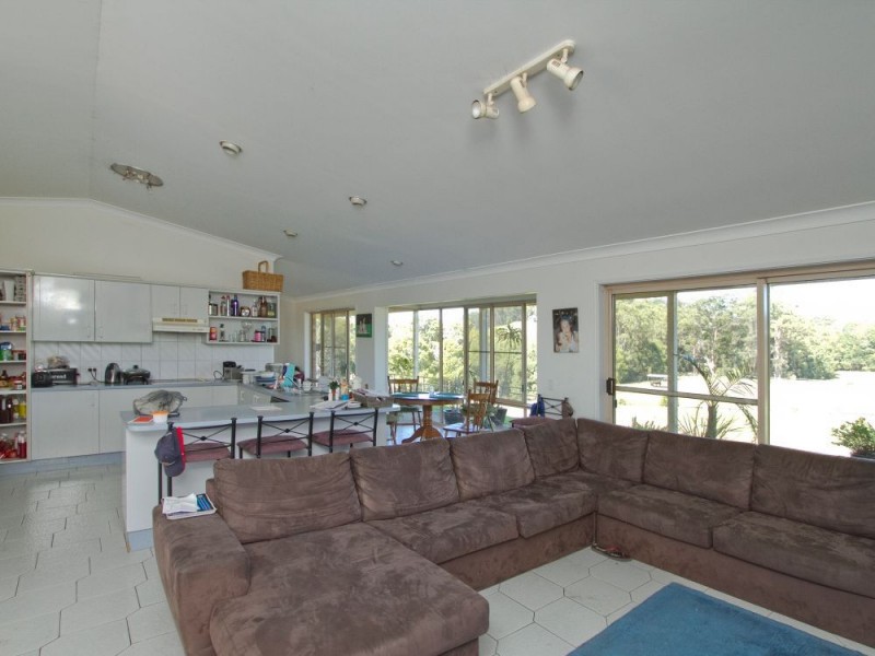 72 Sheahans Street, Yandina QLD 4561