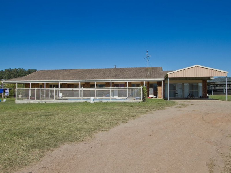 72 Sheahans Street, Yandina QLD 4561