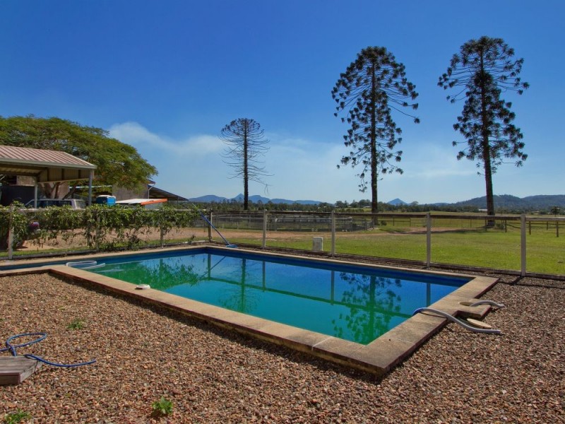 72 Sheahans Street, Yandina QLD 4561