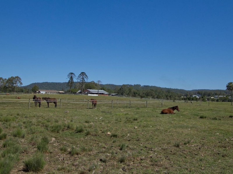 72 Sheahans Street, Yandina QLD 4561