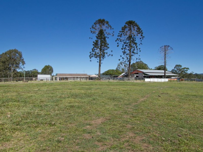 72 Sheahans Street, Yandina QLD 4561