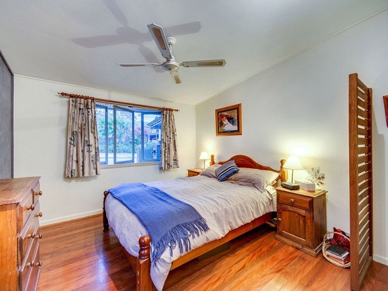 11 Allara Crescent, Ferny Hills QLD 4055