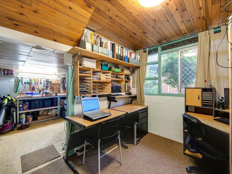 11 Allara Crescent, Ferny Hills QLD 4055