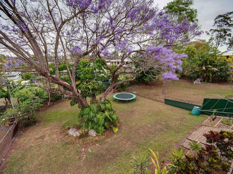 11 Allara Crescent, Ferny Hills QLD 4055