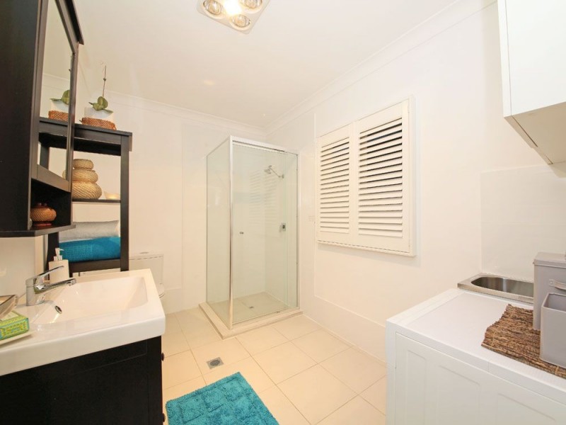 15 Kenbarry Street, Brighton QLD 4017