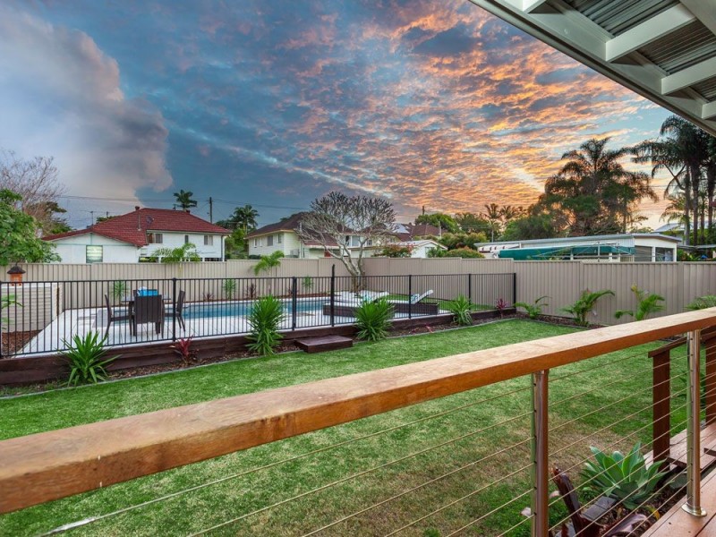 15 Kenbarry Street, Brighton QLD 4017