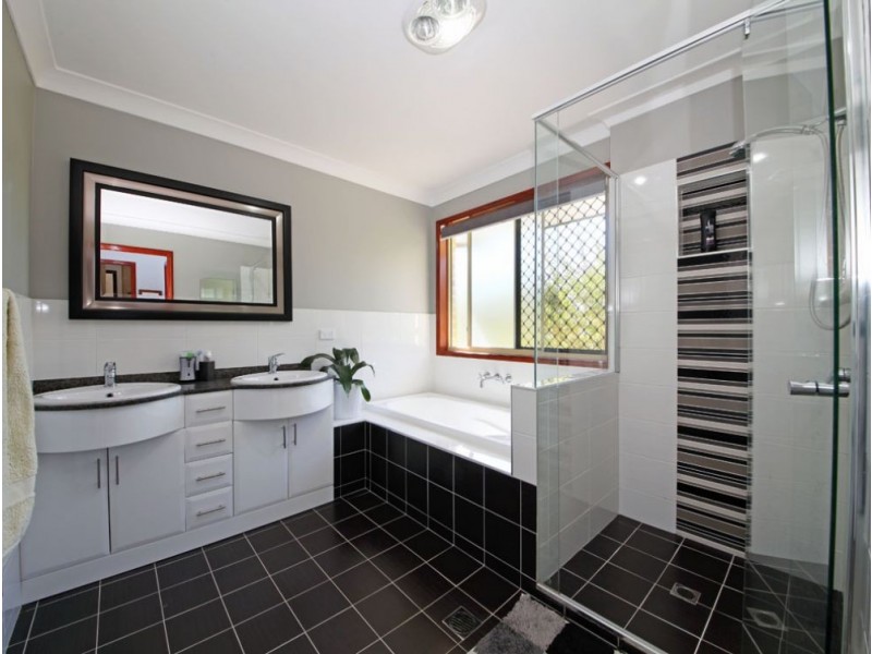 35 Dunbar Road, Burpengary QLD 4505