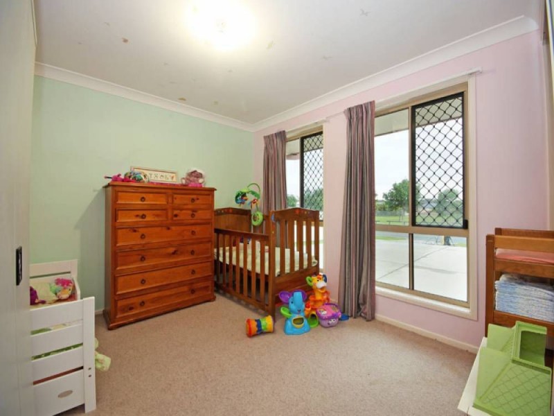 25 Mariner Boulevard, Deception Bay QLD 4508