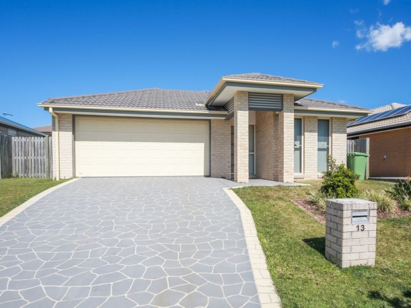 13 Moonie Drive, Coomera QLD 4209