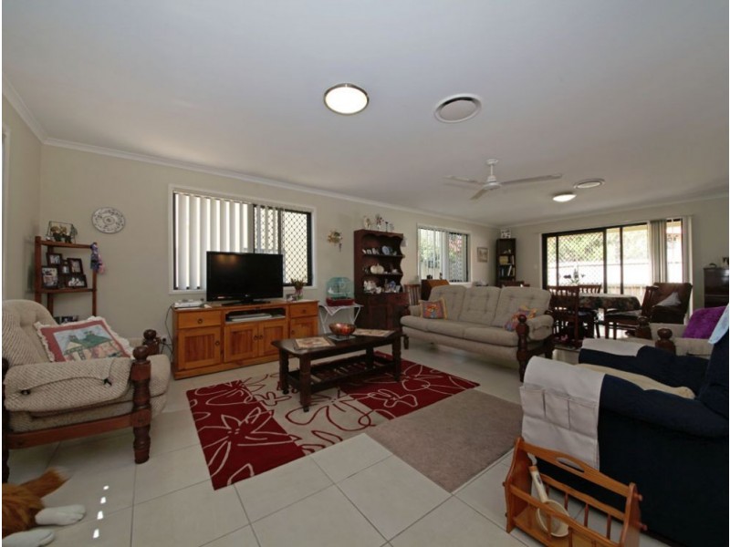 2/138 Duffield Road, Kallangur QLD 4503