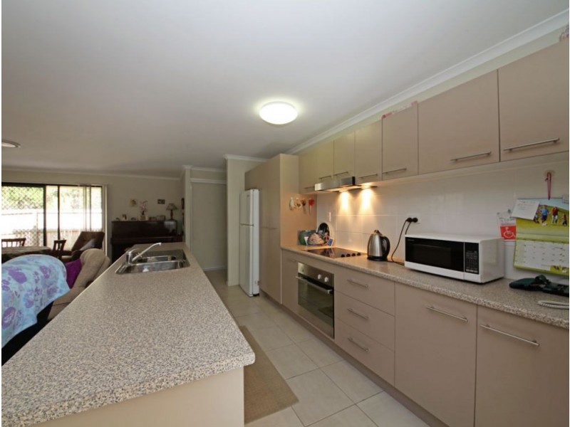 2/138 Duffield Road, Kallangur QLD 4503