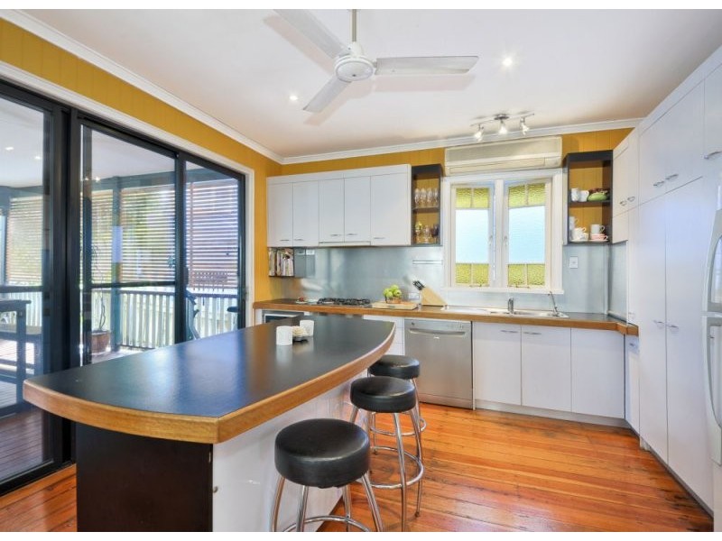 23 Fisher Street, East Brisbane QLD 4169