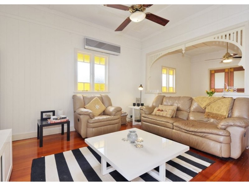 23 Fisher Street, East Brisbane QLD 4169