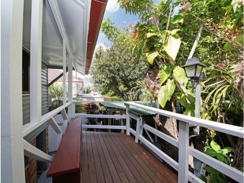 24 Bowen Street, Deagon QLD 4017