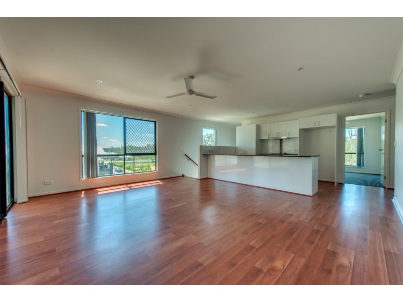 20 Opperman Drive, Springfield Lakes QLD 4300