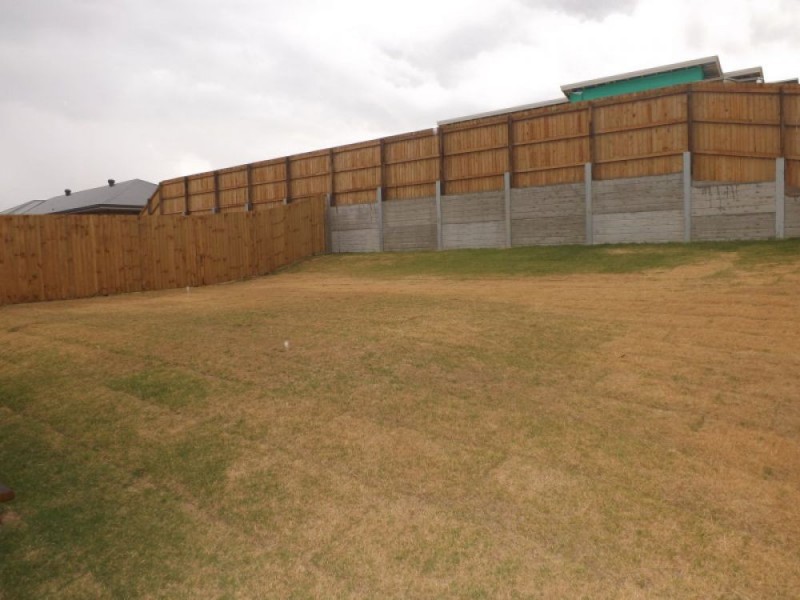 20 Opperman Drive, Springfield Lakes QLD 4300