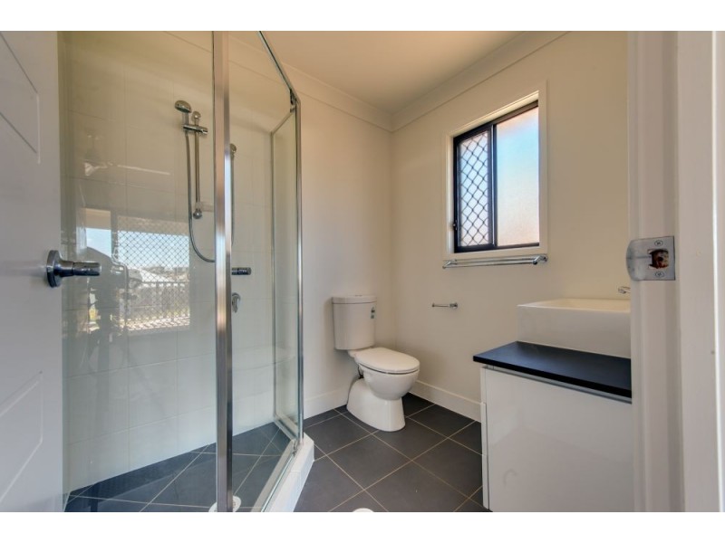 20 Opperman Drive, Springfield Lakes QLD 4300