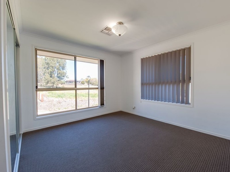 7 Bowers Street, Eight Mile Plains QLD 4113