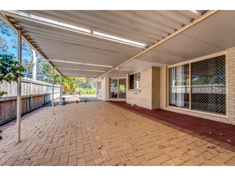 69 Banksia Circuit, Forest Lake QLD 4078