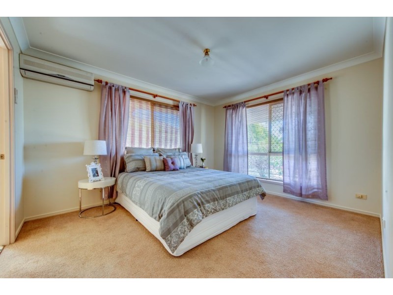 69 Banksia Circuit, Forest Lake QLD 4078