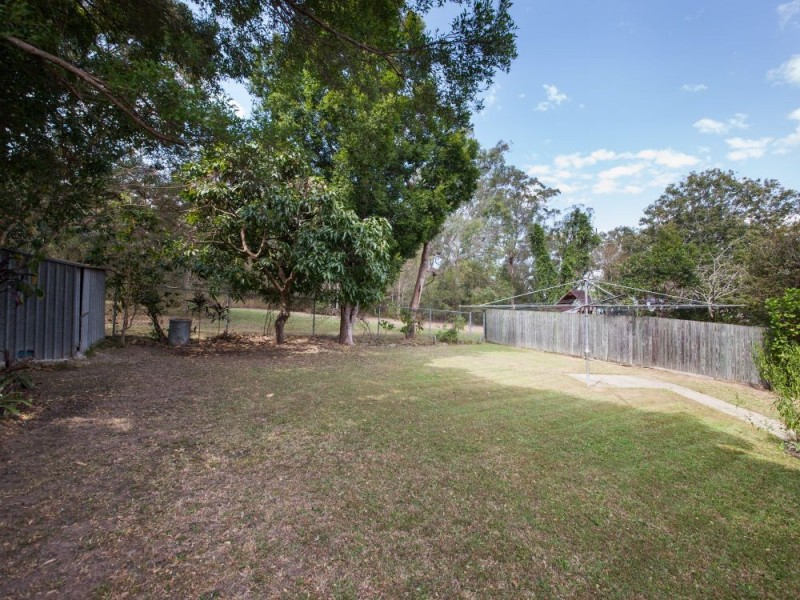 26 Amsterdam St, Wishart QLD 4122