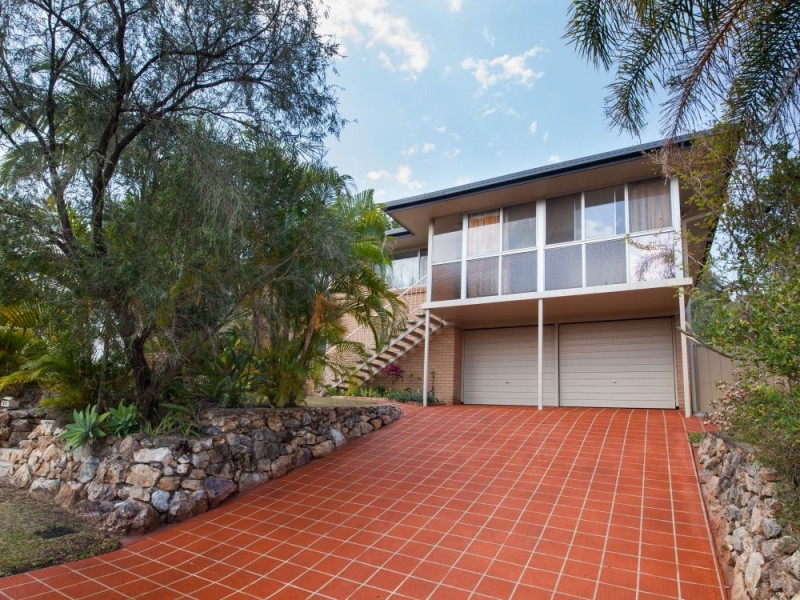 26 Amsterdam St, Wishart QLD 4122