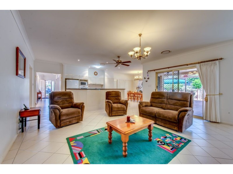 41 Lloyd Bird Crescent, Springfield Lakes QLD 4300