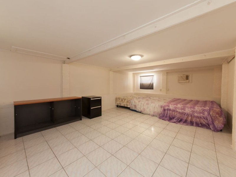 1548 Creek Road, Carina QLD 4152