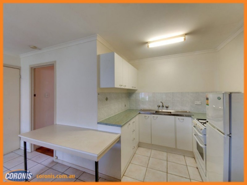 4/19 Buller ST, Everton Park QLD 4053