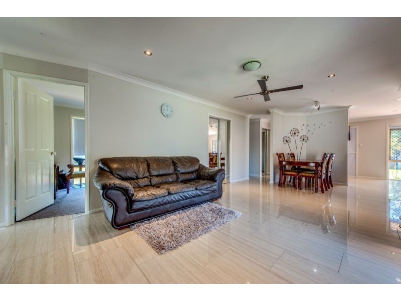 21 Fairbairn Street, Marsden QLD 4132