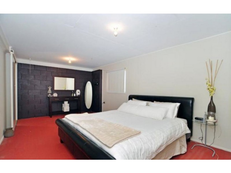 22 Brennan Parade, Strathpine QLD 4500