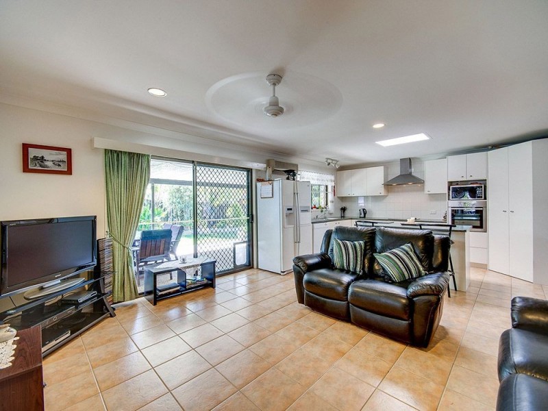 3 Doncella Street, The Gap QLD 4061