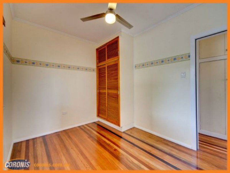 262 Webster Road, Stafford QLD 4053