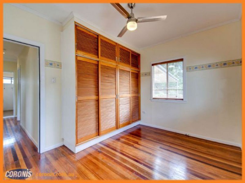 262 Webster Road, Stafford QLD 4053